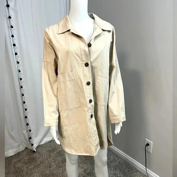 Fashion Nova Jackets & Blazers - Fashion Nova Daleyza 100% cotton khaki/tan color lightweight shacket size M NWT